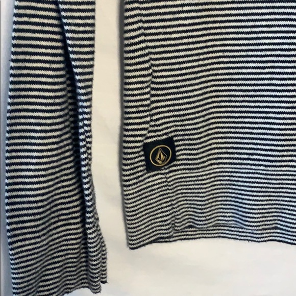 Volcom striped long sleeve- navy/white - Picture 5 of 5
